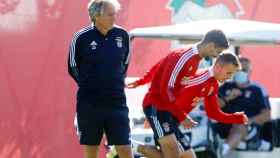 Jorge Jesús con el Benfica entrenando EFE