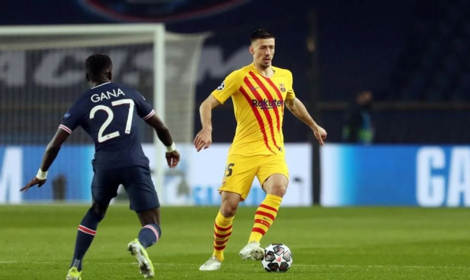 Clément Lenglet en una acción del PSG-Barça / FCB