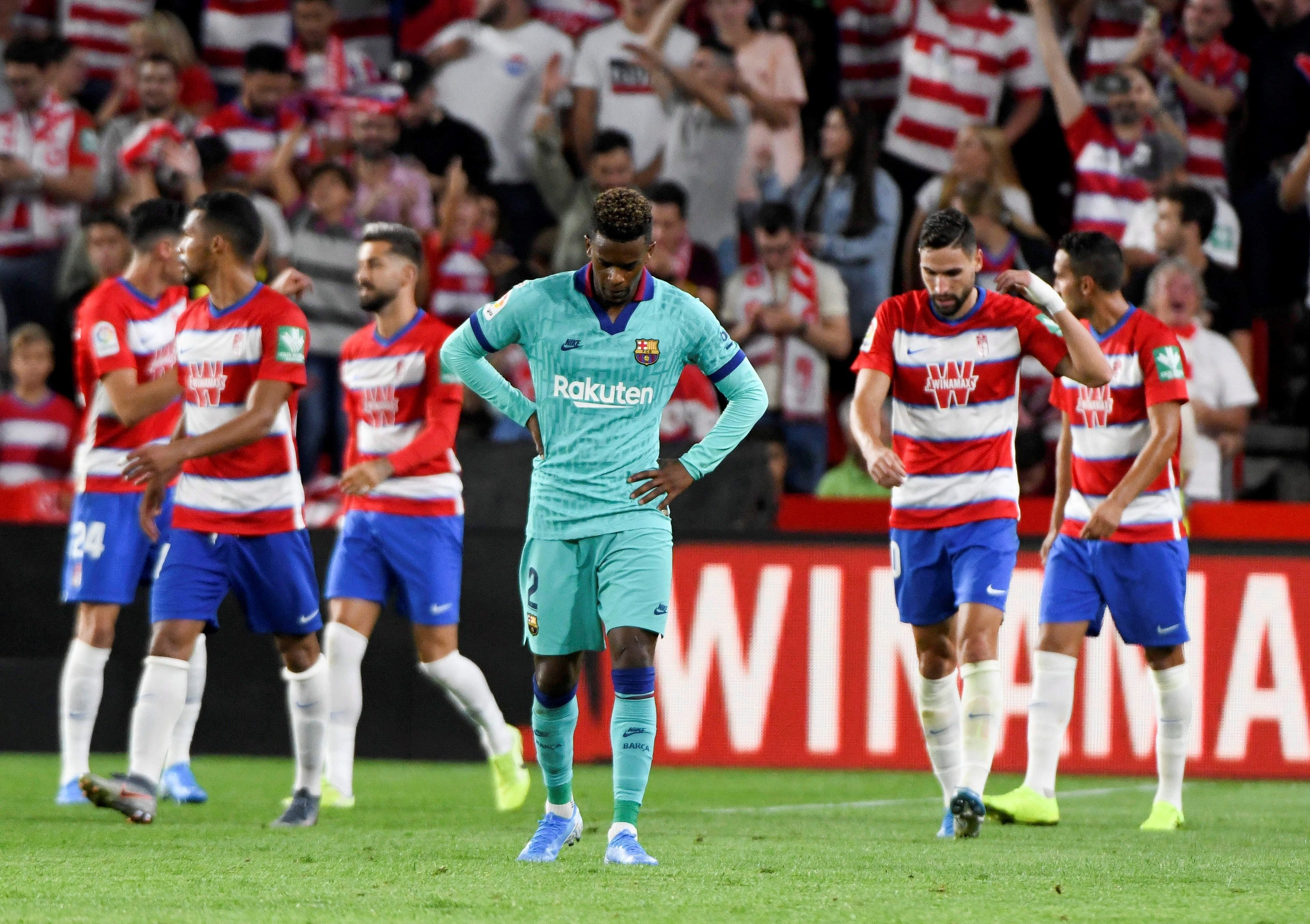 Semedo lamenta el segundo gol del Granada / EFE