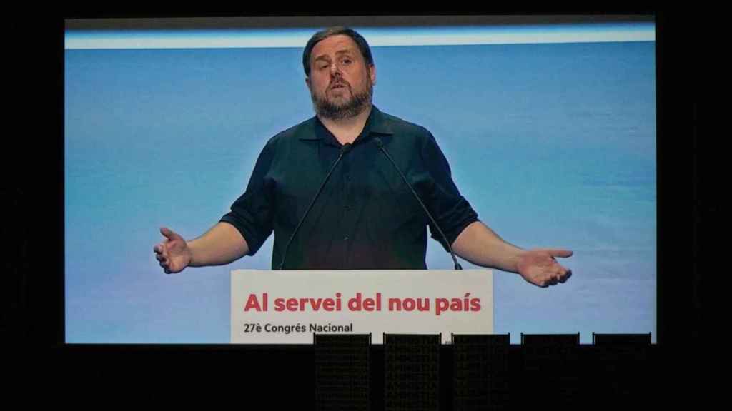 Imagen de Oriol Junqueras difundida en el congreso de ERC durante su mensaje de audio / EFE