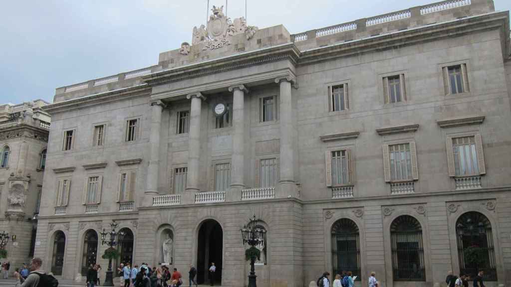 Fachada del Ayuntamiento de Barcelona / EUROPA PRESS