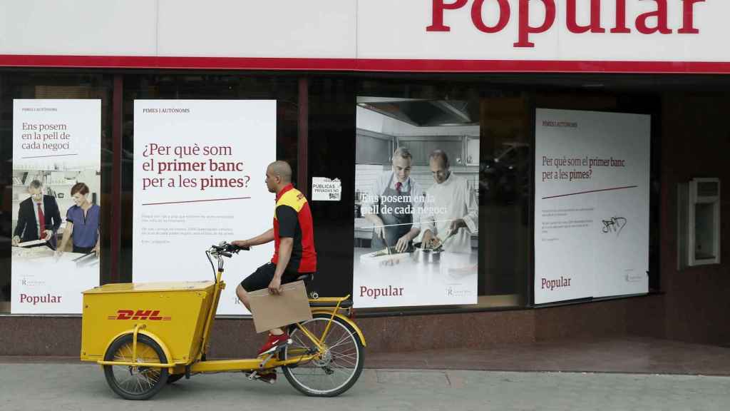 Los bancos cierran el 37% de las oficinas en España