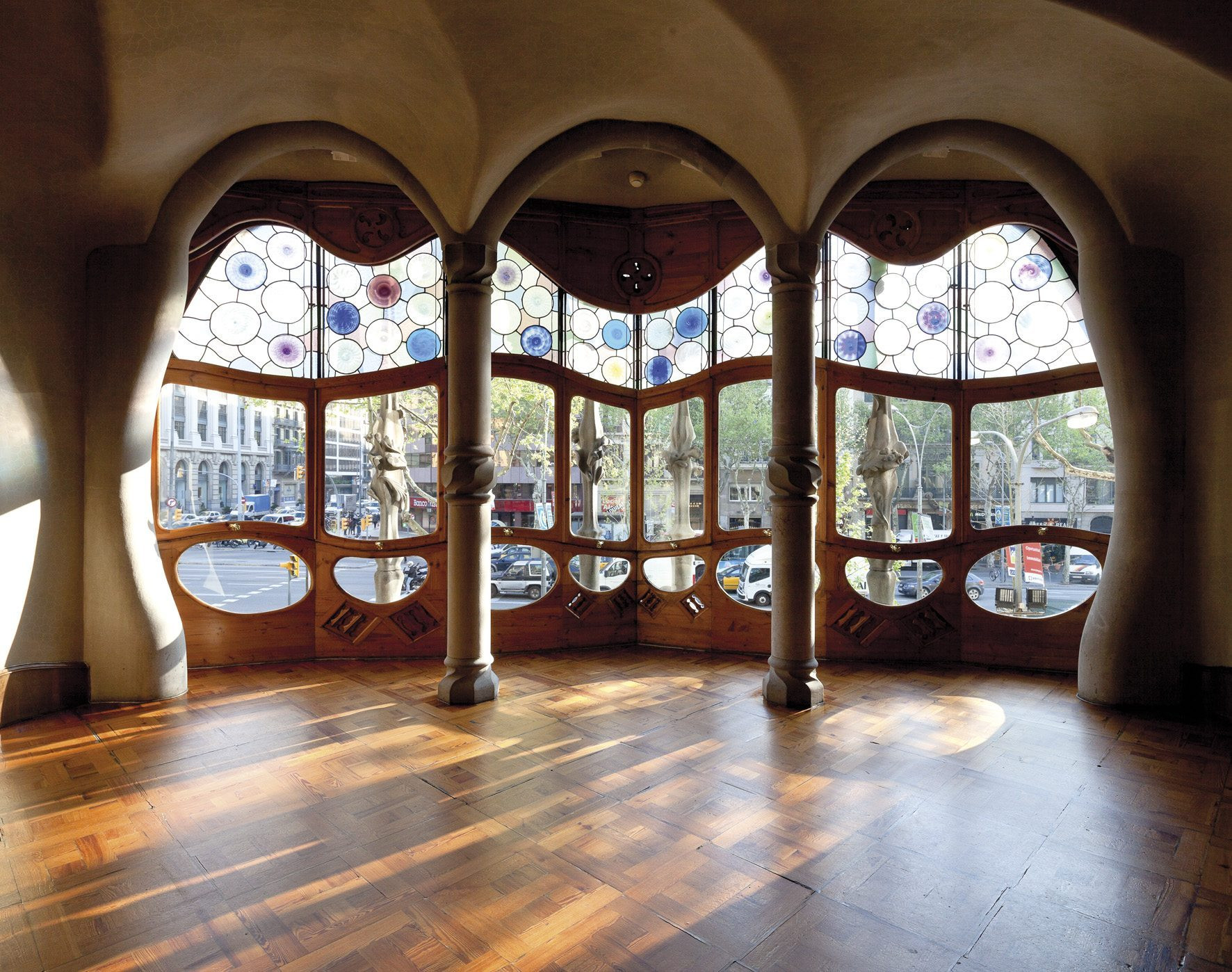 Vista del interior de la Casa Batlló, vista desde su interior / EFE