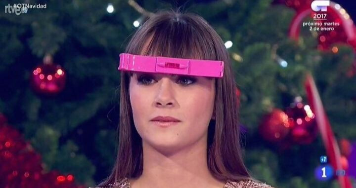 Aitana muestra su cortaflequillos en 'Operación Triunfo' / CD