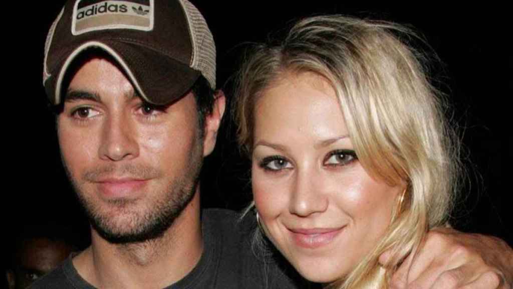 Enrique Iglesias y Anna Kournikova en una imagen de archivo / CD