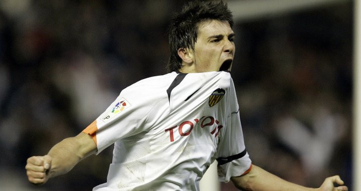 David Villa celebrando un gol con el Valencia / EFE