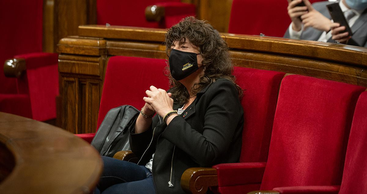 La consejera de Acción Climática, Alimentación y Agenda Rural, Teresa Jordà, en una sesión plenaria del Parlament / DAVID ZORRAKINO - EUROPA PRESS