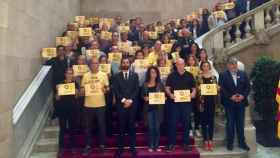 Concentración de trabajadores y diputados en protesta por la sentencia, con el presidente del Parlament al frente, Roger Torrent / CG