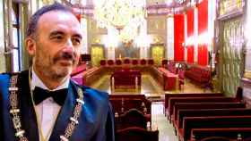 El juez Manuel Marchena y el salón de Plenos del Tribunal Supremo, donde se celebrará el juicio por el caso 'procés' / CG