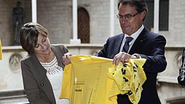 La presidenta de la ANC, Carme Forcadell, y el presidente de la Generalidad, Artur Mas