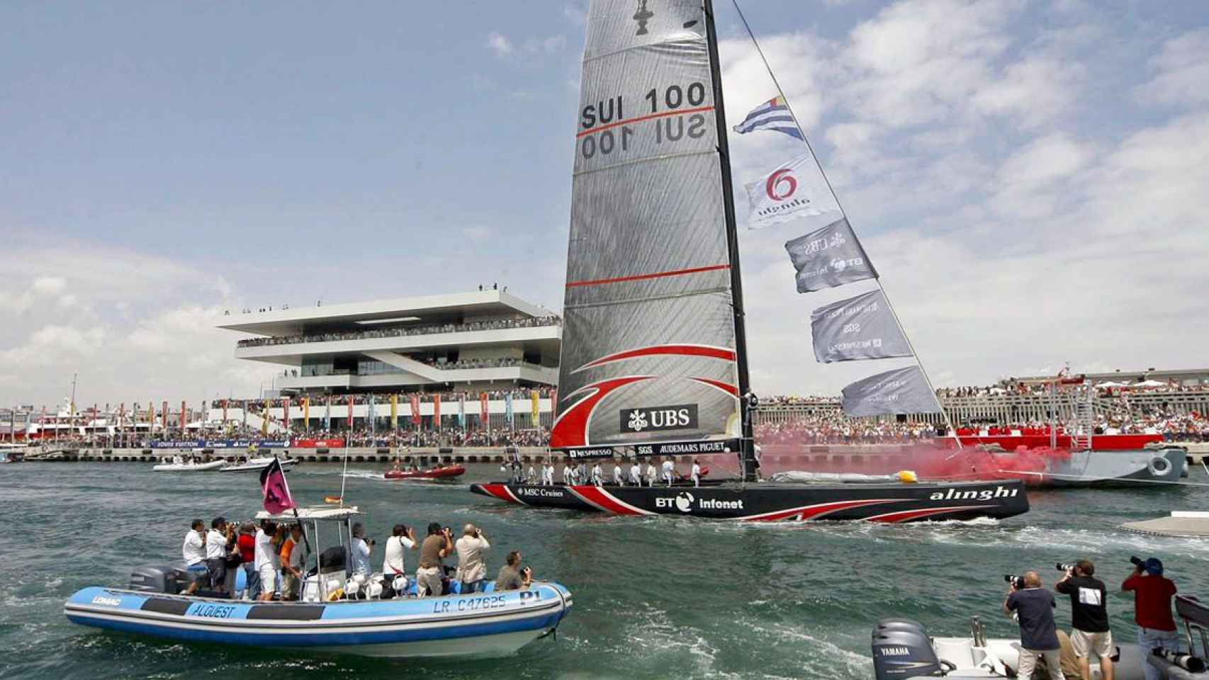 Imagen de una edición de la Copa América de Vela en Valencia / EFE