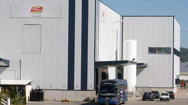 Carnes Selectas es la filial de Campofrío que suspendió el contrato con Europrodcom Iberian Meat y que además la denunció.