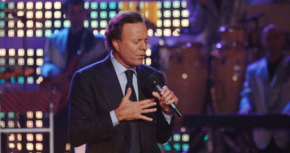 El artista español, Julio Iglesias, durante un concierto / EP