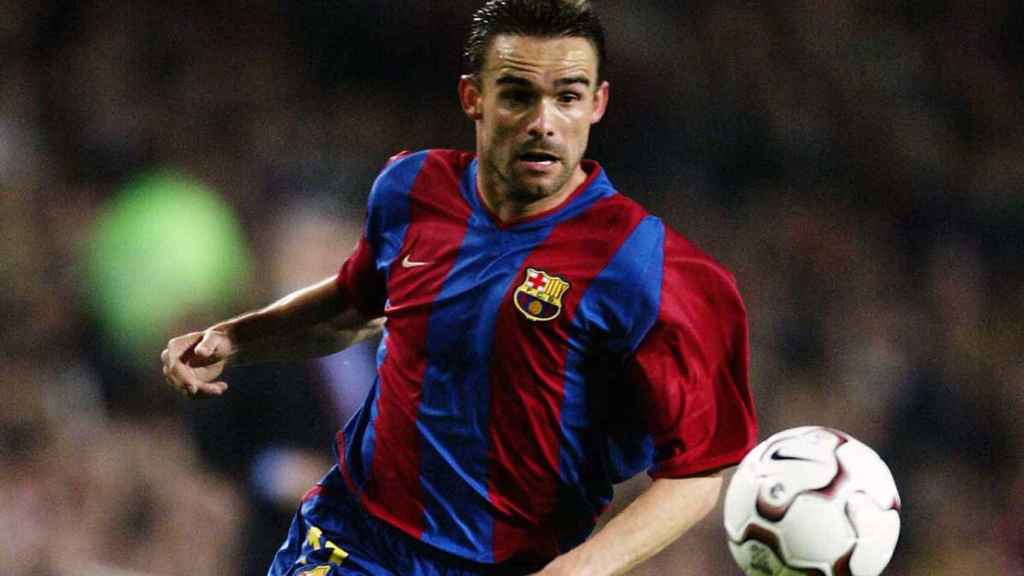 Overmars, en un partido como futbolista del Barça, fue el fichaje más caro del expresidente Joan Gaspart / REDES