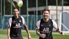 Leo Messi en un entrenamiento con el PSG, junto a Ángel Di María / PSG