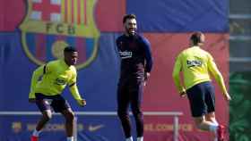 Los jugadores del Barça en un entrenamiento / EFE