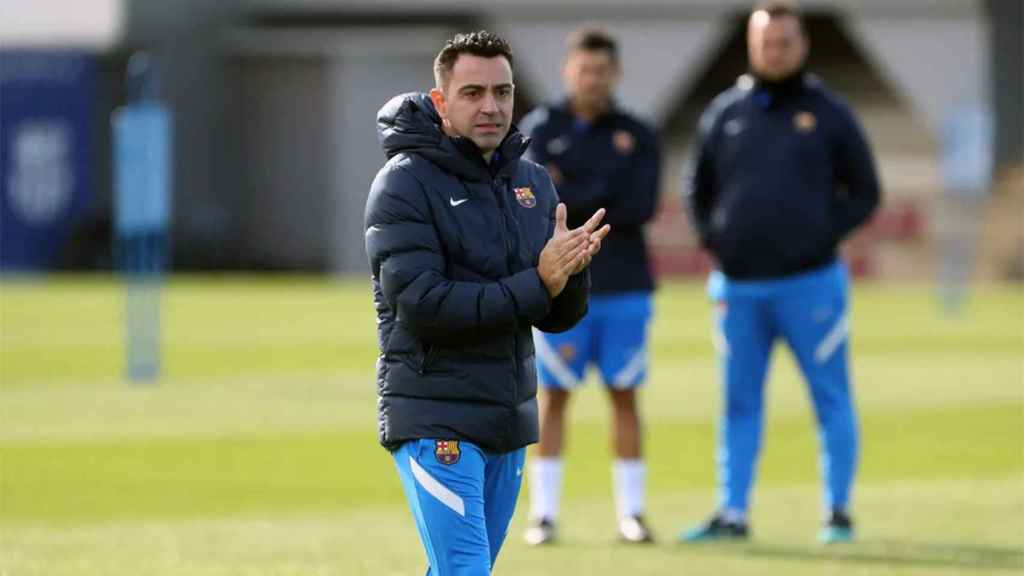 Xavi Hernández, durante un entrenamiento del Barça en la Ciutat Esportiva / FCB