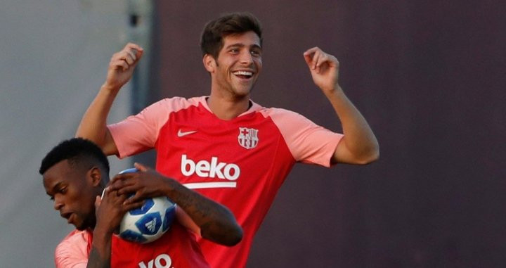 Una foto de Sergi Roberto y Nelson Semedo durante un entrenamiento / EFE