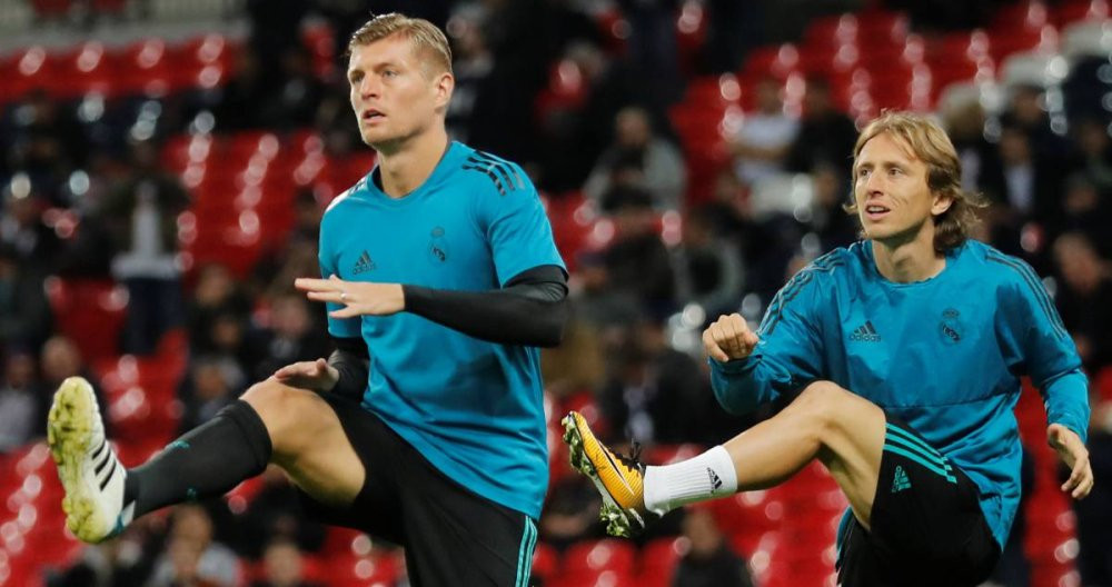 Modric y Kroos, en un calentamiento | EFE