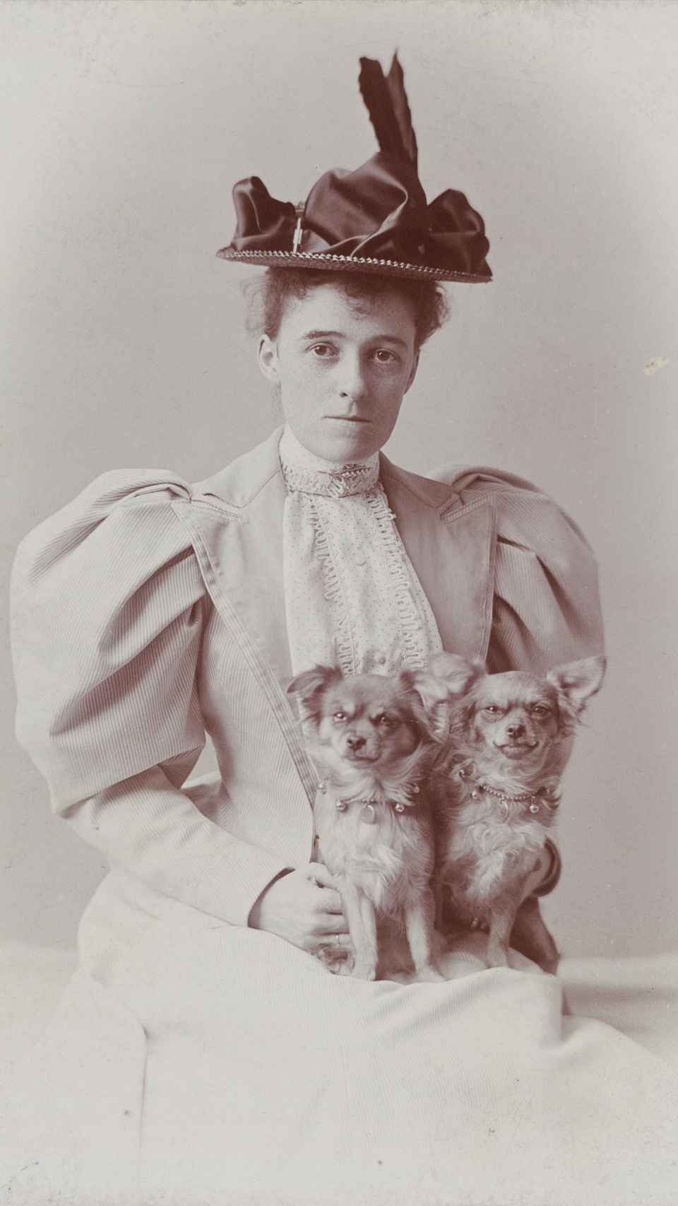 Edith Wharton (1889) / E. F. COOPER.