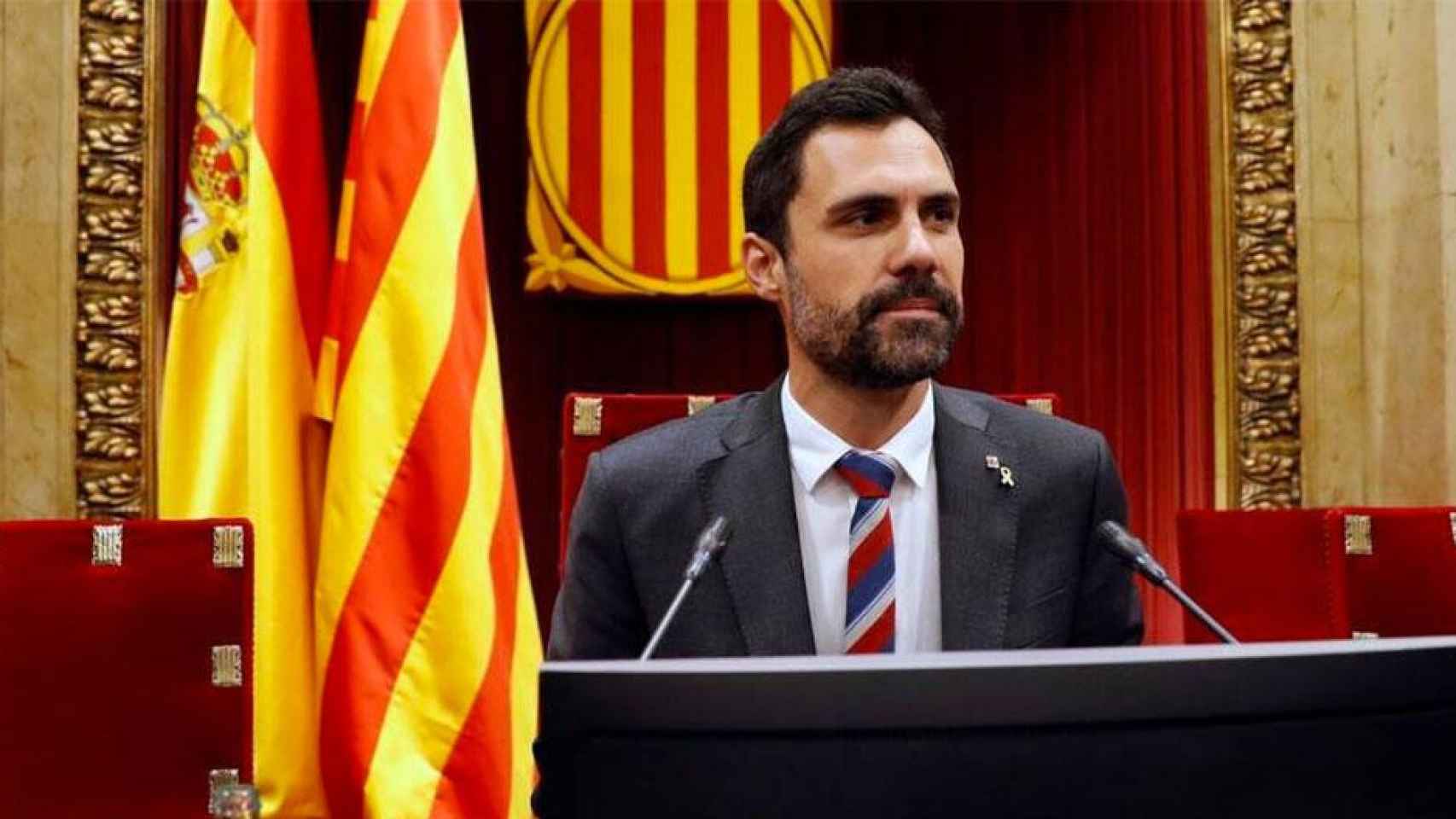 Roger Torrent, presidente del Parlament en una sesión en la Cámara / EFE