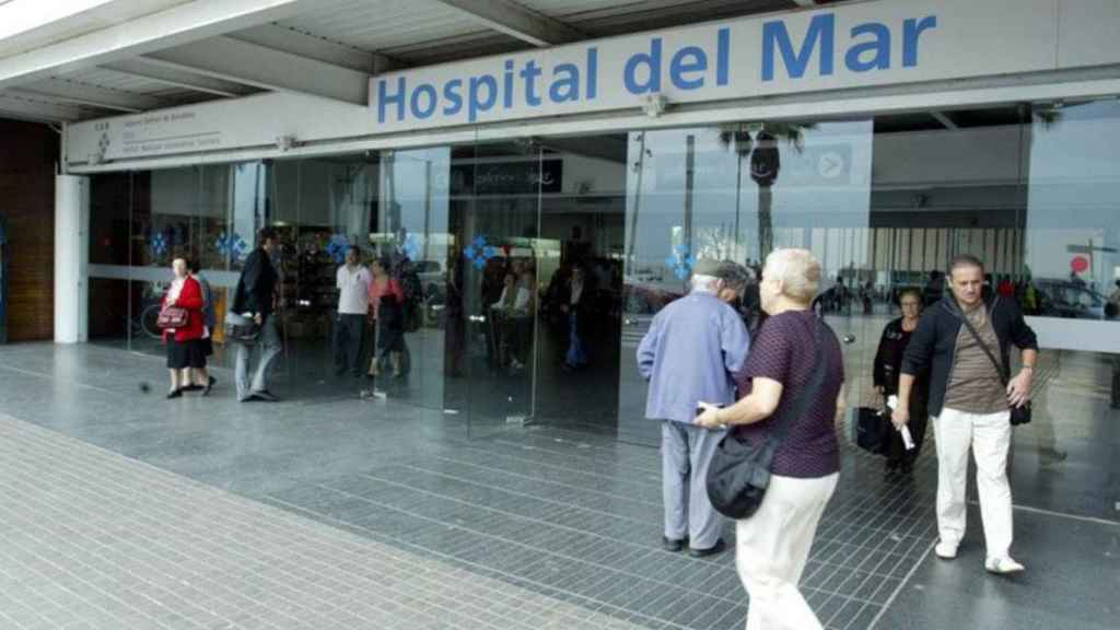 Entrada del Hospital del Mar / EFE