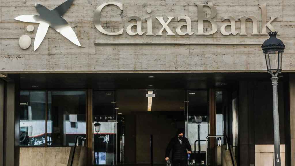 Una oficina de CaixaBank / ROBER SOLSONA (EUROPAPRESS)