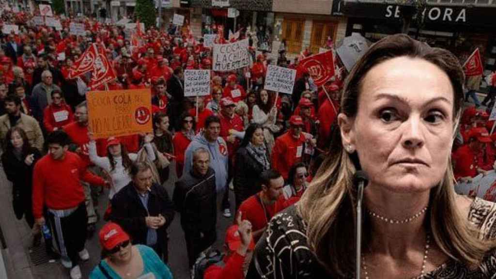 La presidenta de Coca-Cola Iberian Partners y Coca-Cola European Partners, Sol Daurella (derecha), ante una protesta de trabajadores del grupo en España