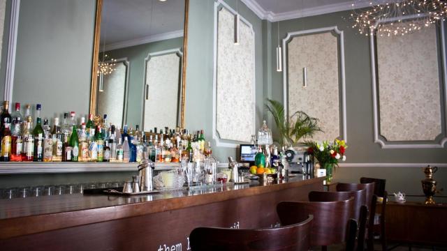 Así es la barra del 1862 Dry Bar, una de las mejores coctelerías de España / 1862 DRY BAR