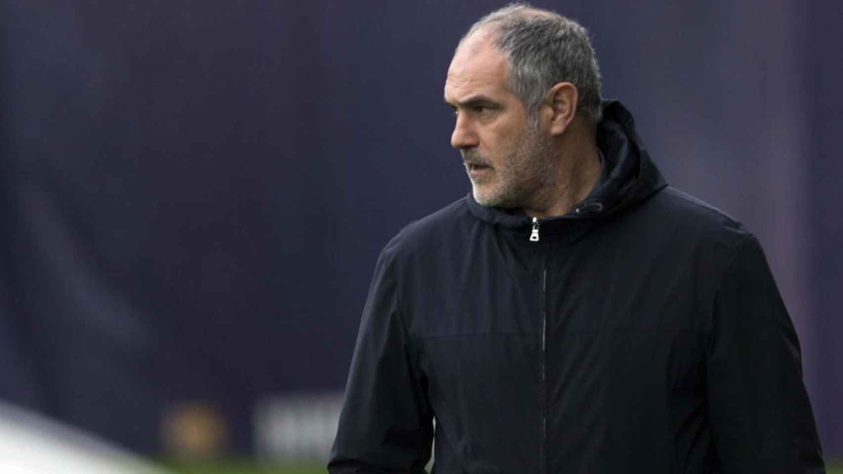 Zubizarreta en un entrenamiento del Barça / EFE