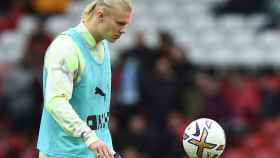 Erling Haaland, durante un calentamiento con el Manchester City / EFE