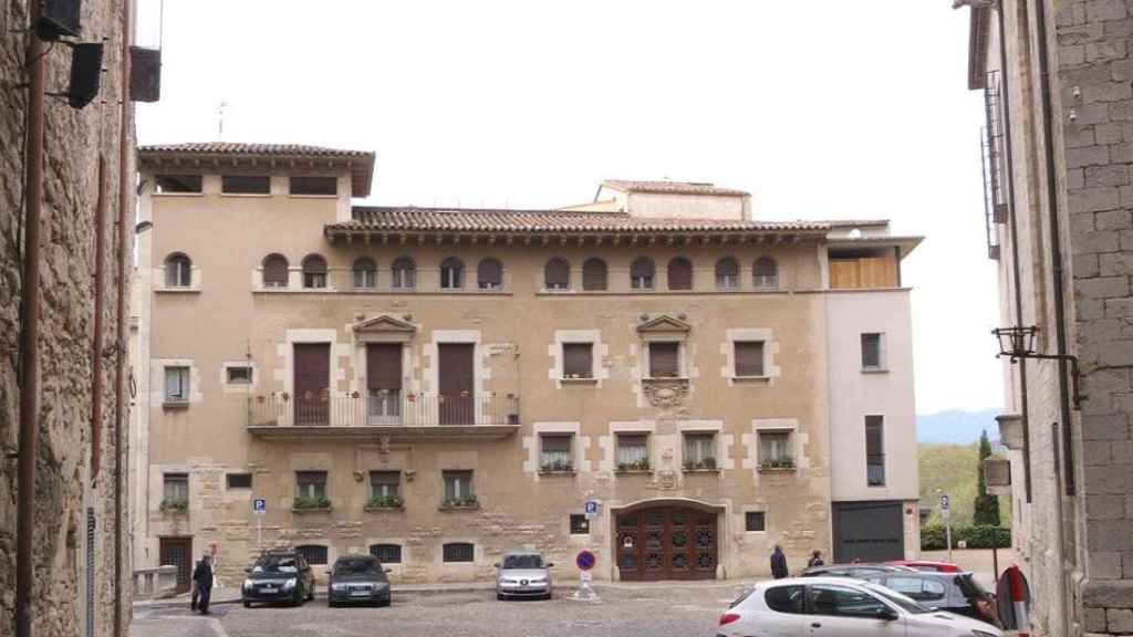 Exterior de la Casa Masó / José Luis Filpo Cabana EN WIKIMEDIA COMMONS