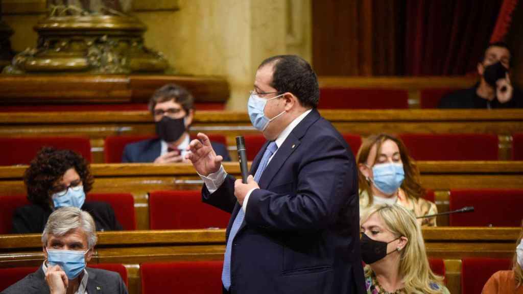 El 'conseller' de Interior, Joan Ignasi Elena, durante la sesión de control al Govern/ INTERIOR