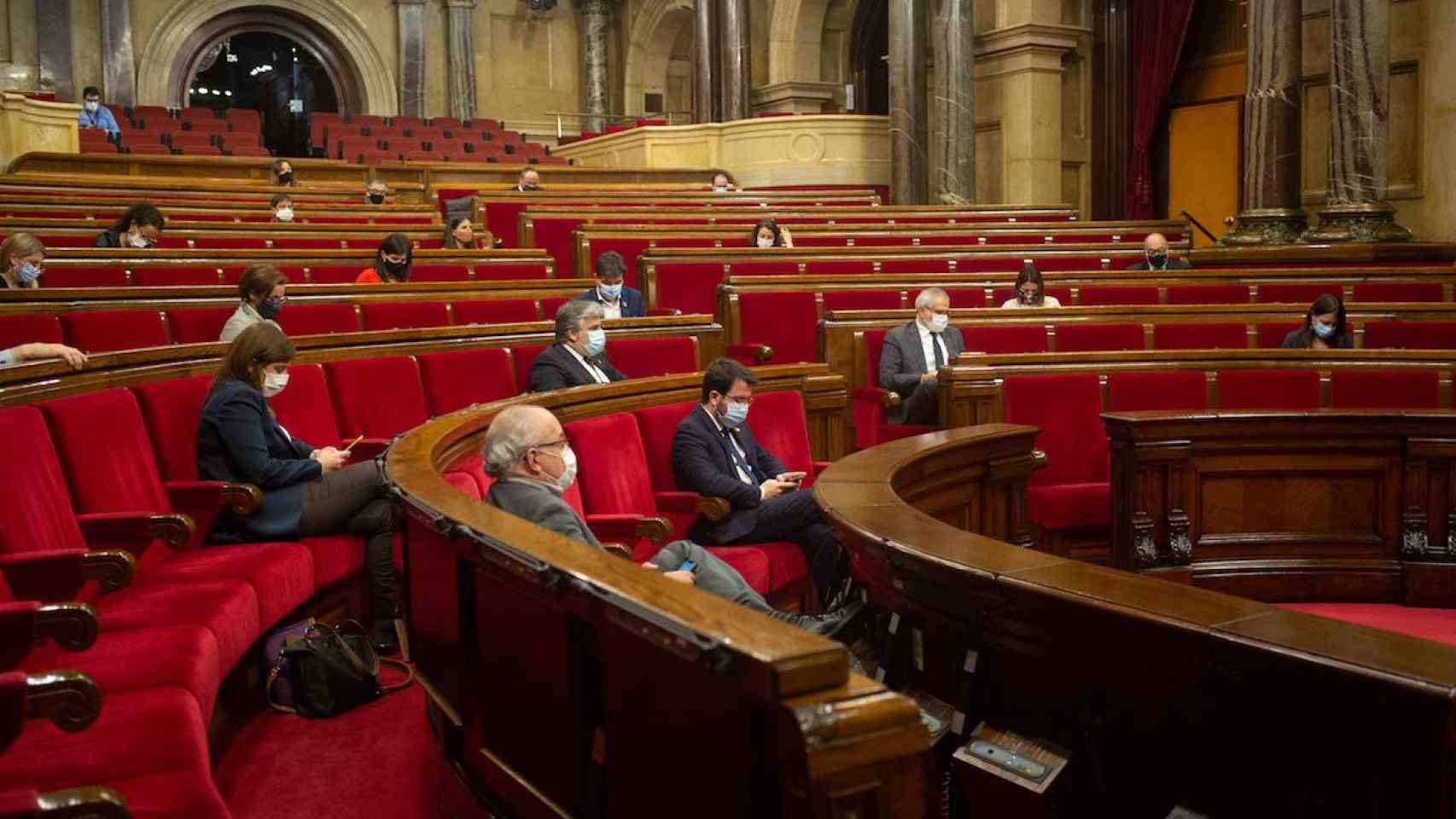 Pleno del Parlament con ERC, JxCat, Cs, PSC / EP