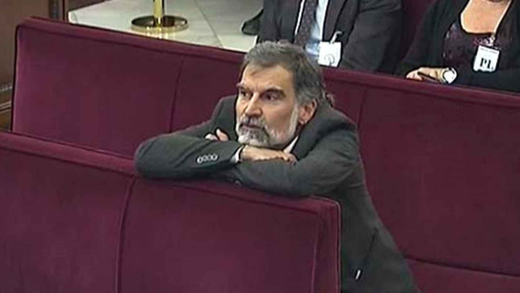 Jordi Cuixart, presidente de Òmnium Cultural, en un banco del Tribunal Supremo / EP