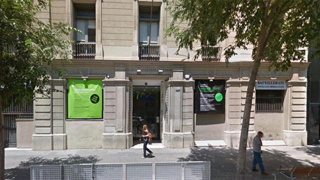 Fachada de la Escuela Pia Nuestra Señora de Barcelona / CG