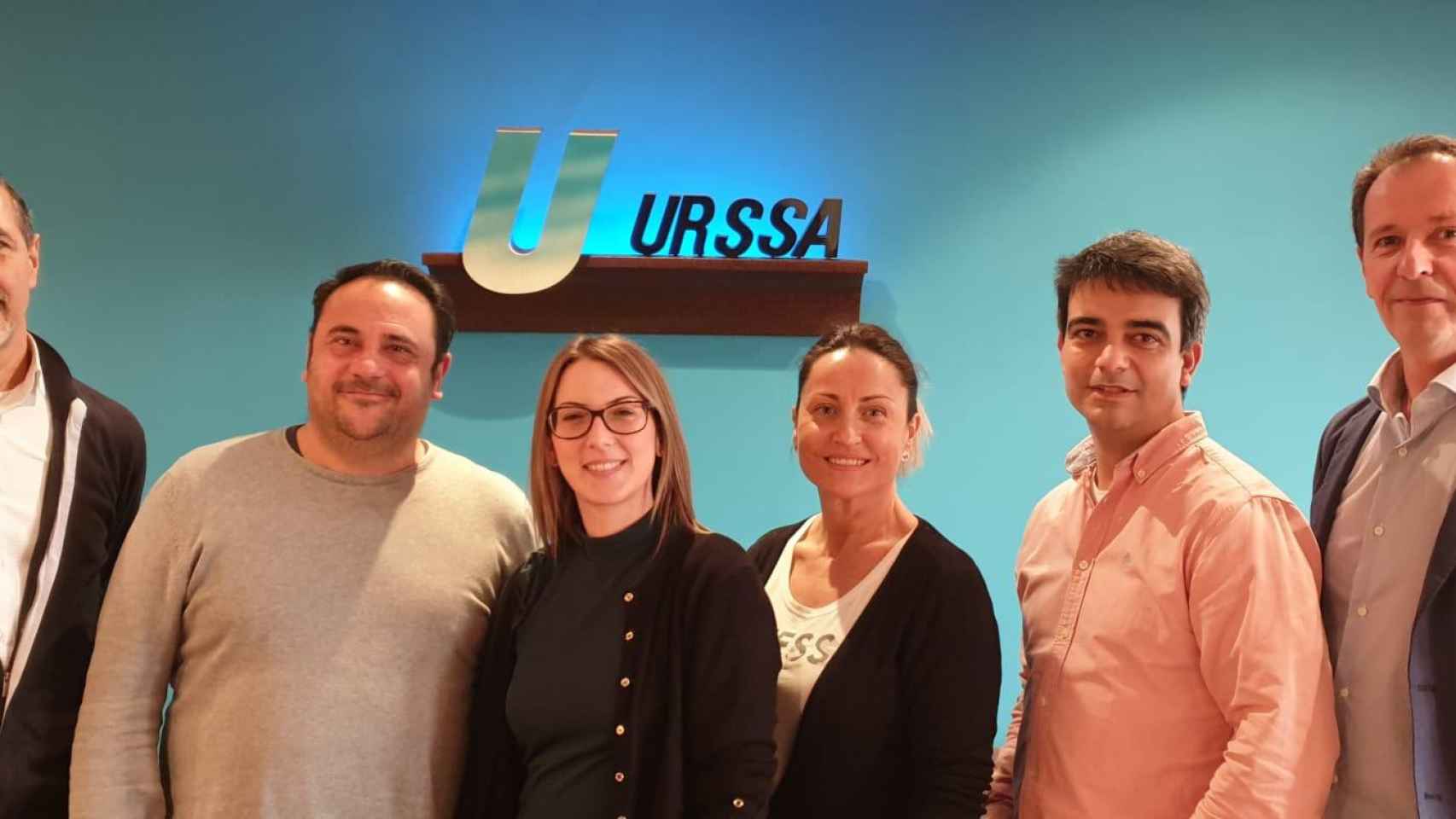 El equipo comercial de URSSA, con el gerente, Iñigo Gurrutxaga, a la derecha