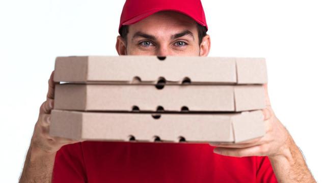 Repartidor de comida a domicilio / FREEPIK