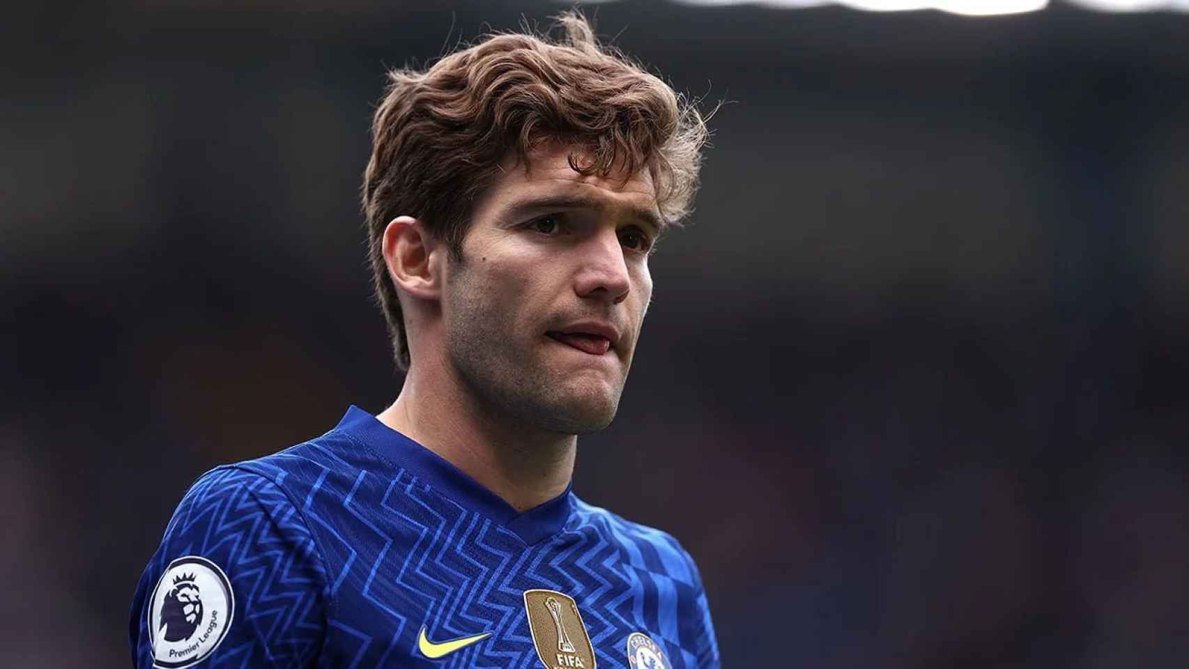 Imagen de Marcos Alonso en un partido con el Chelsea / REDES