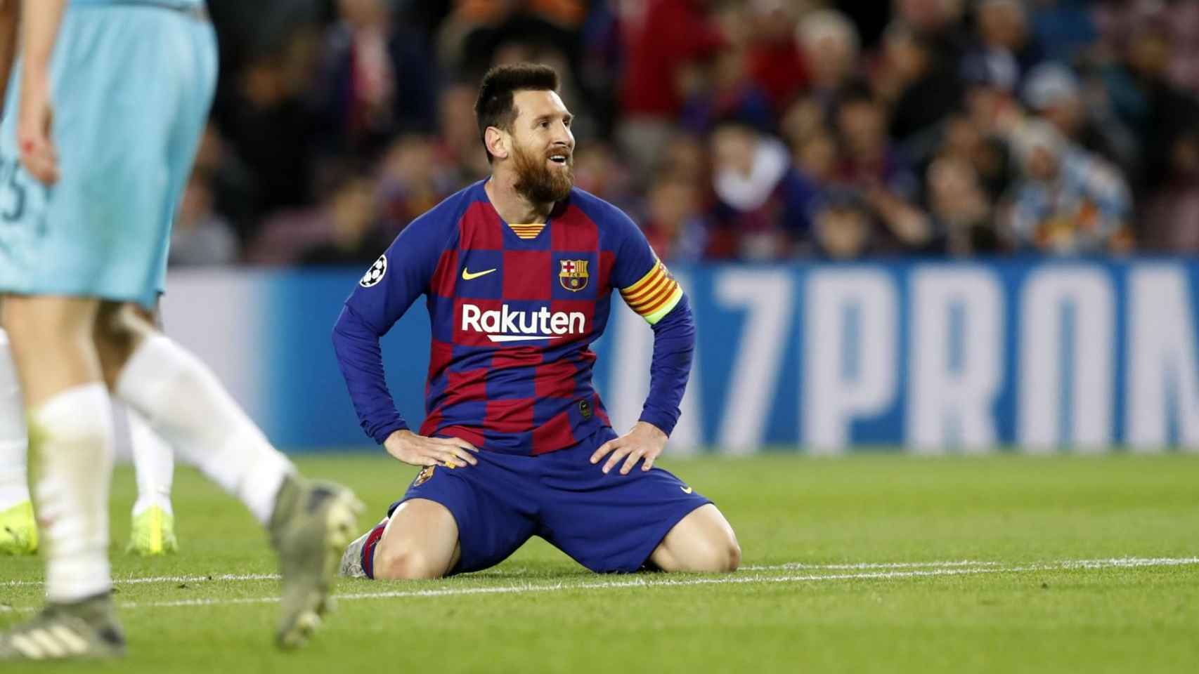 Leo Messi lamentando una ocasión contra el Inter de Milán / EFE