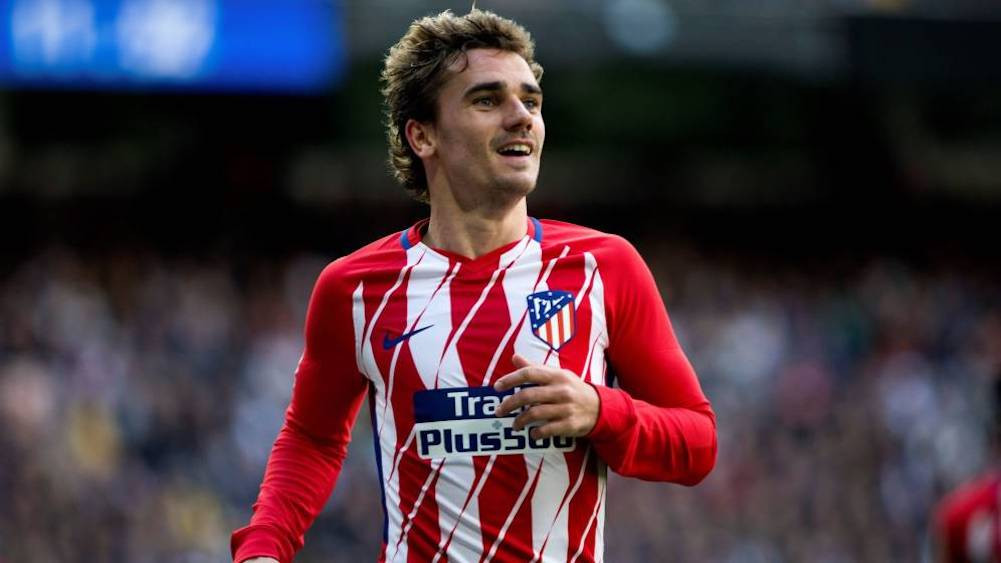 Una foto de Antoine Griezmann durante un partido con el Atlético de Madrid / EFE