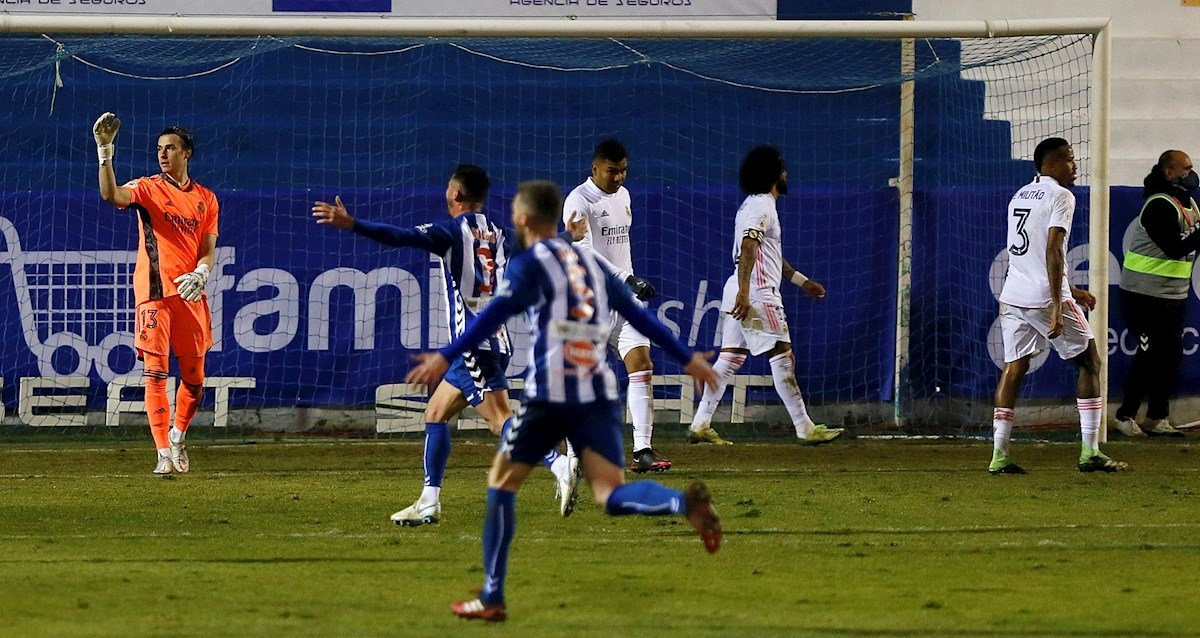 El Alcoyano se carga al Real Madrid de la Copa EFE