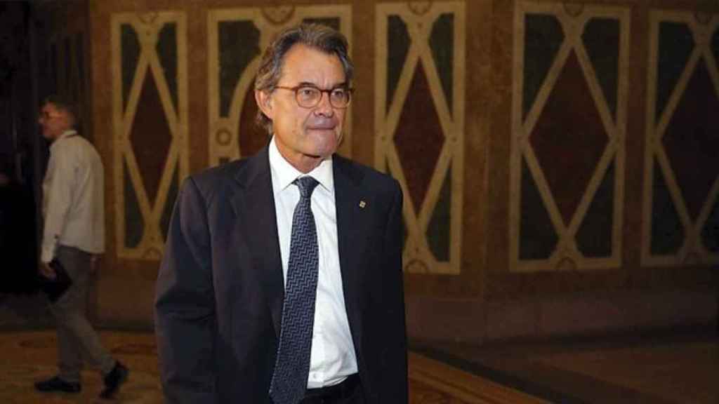 El expresidente catalán Artur Mas, uno de los que conserva sus escoltas pagados con dinero público / EFE