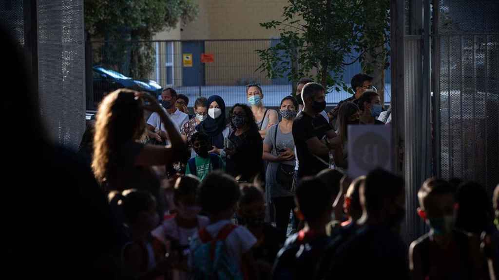 Una escuela de Barcelona en la primera jornada de este curso / EUROPA PRESS