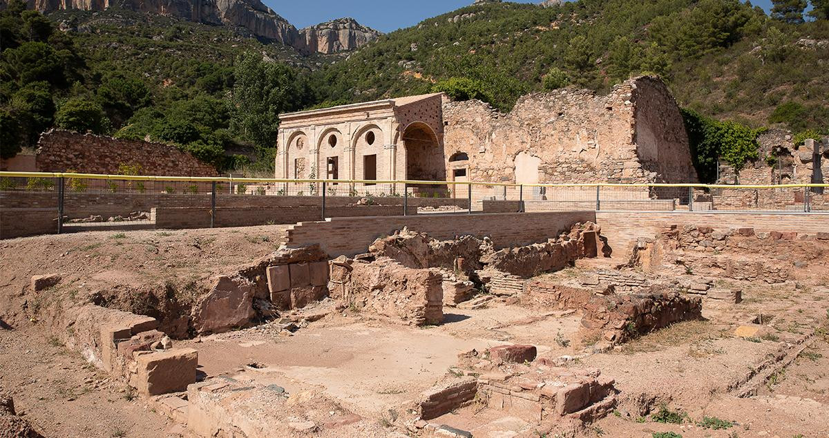 Claustro mayor de la Cartuja de Escaladei / GENERALITAT