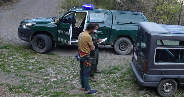 Agentes rurales interponen una denuncia a un hombre por incumplir el confinamiento / AGENTS RURALS