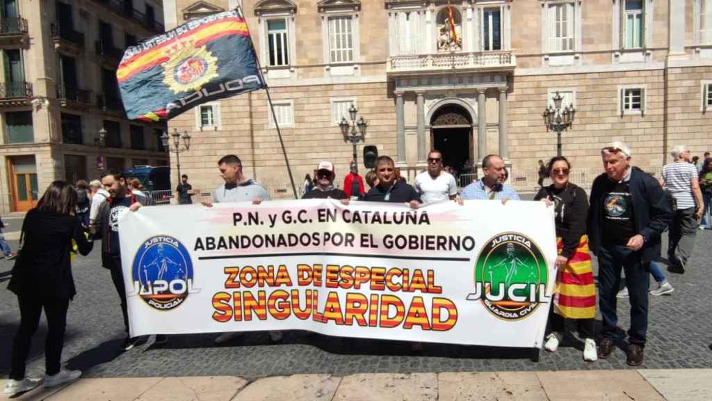 Protesta Policía Nacional y Guardia Civil en Barcelona / JUCIL