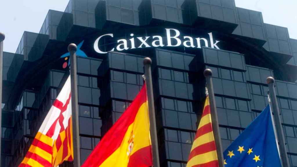 Sede de Caixabank, participada financiera de CriteriaCaixa, en Barcelona / EFE