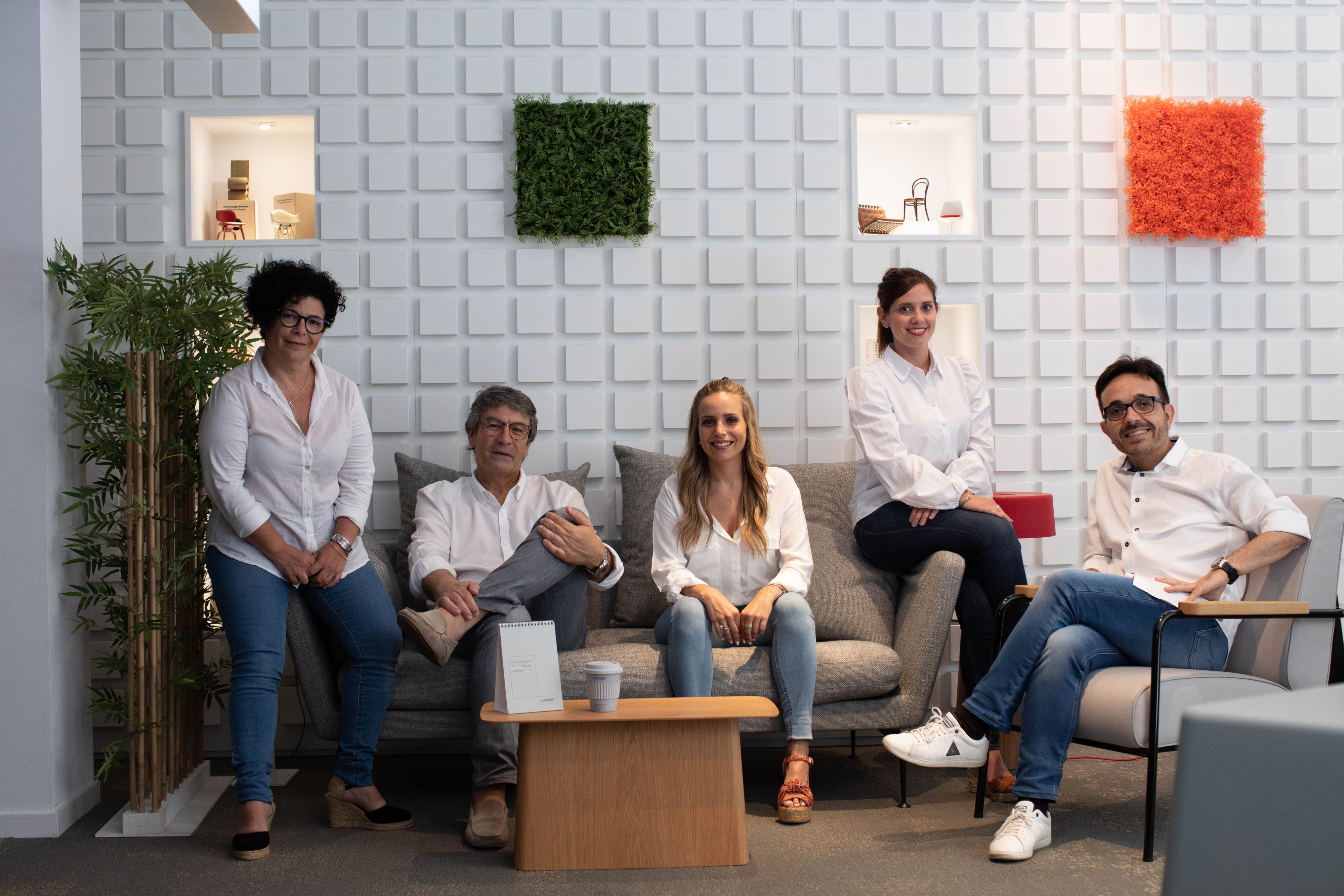 Equipo de Contel Home Office / CONTEL