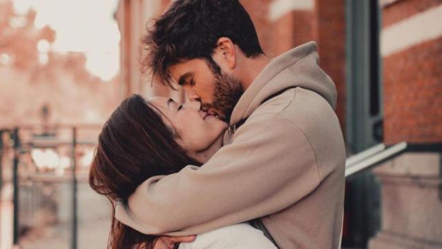 Adara Molinero y Rodri Fuertes